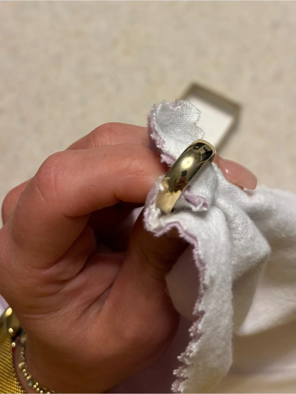 Mens gold wedding band